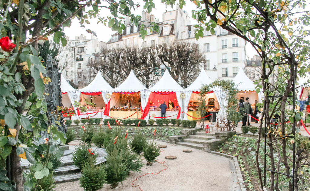 Christmas market in Paris - The Best Things About Christmas in Paris France