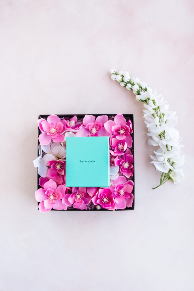 Pocket-Wise Purchase How to Make a Beautiful Flower Gift Box DIY, chanel  box for flowers