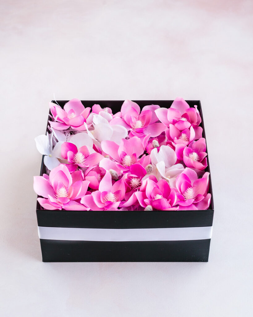 Flower gift box DIY